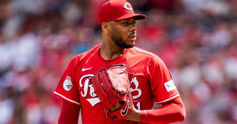 cincinnati reds biggest rival|Cincinnati Reds Rival Makes Splash Signing Ahead of Spring .